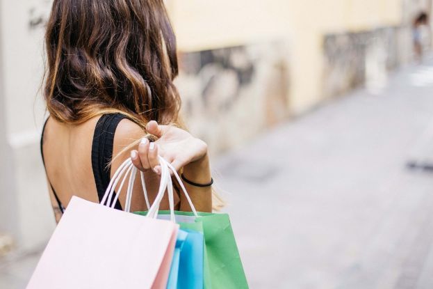 Consumidores estão mais dispostos a gastar e intenção de compra no varejo cresce 2,44%