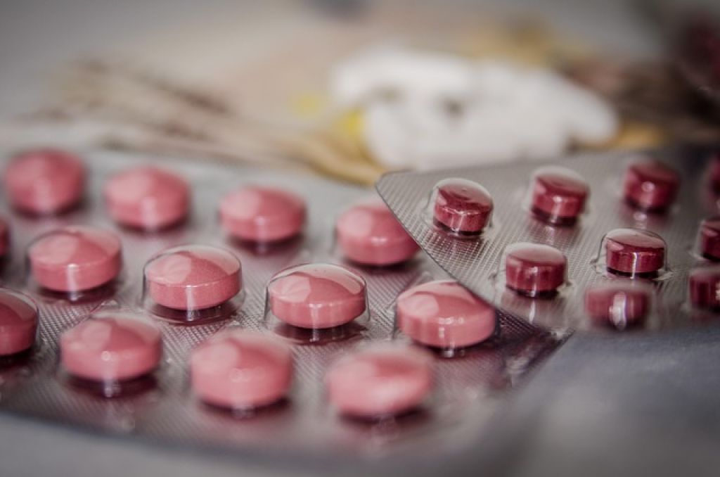 Proposta que permite venda de medicamentos em supermercados será votada em comissão